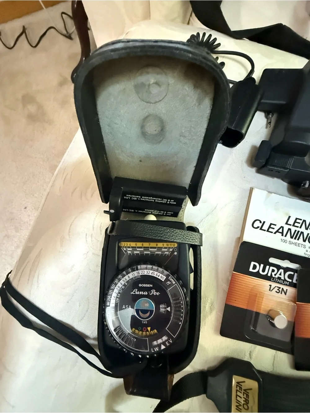 Leica R4s Camera Kit Elmarit-R 135mm Leitz Lens Flash Tested Working